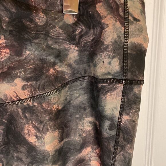 Addition elle plus size 2x camo leggings - Picture 4 of 9